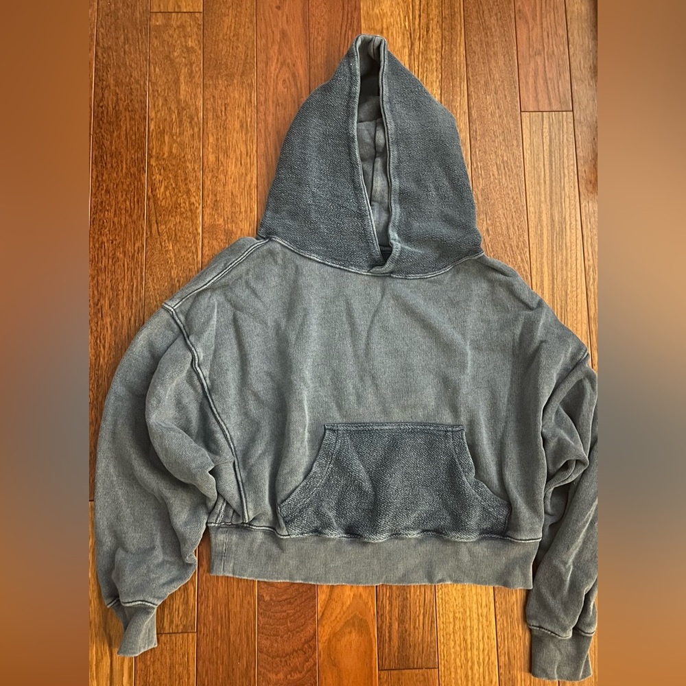 Free People cropped sweatshirt
